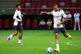 那不勒斯的 那不勒斯的